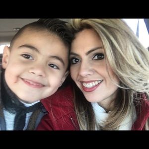 Meet your Posher, Leticia